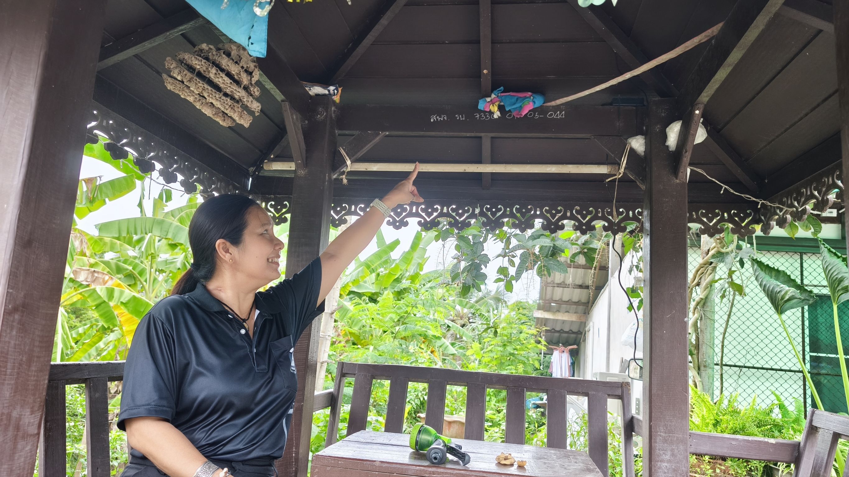 สพอ.บางแพ ลงพื้นที่ตรวจสอบครุภัณฑ์โครงการชุมชนท่องเที่ยว OTOP นวัตวิถี