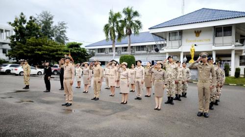 สพอ.บางแพ ร่วมกิจกรรมเคารพธงชาติไทย และร้องเพลงชาติไทย เนื่องในวันพระราชทานธงชาติไทย ประจำปี 2569